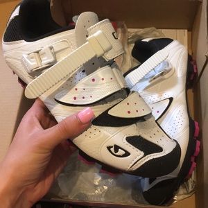 Giro brand new women’s cycling shoes